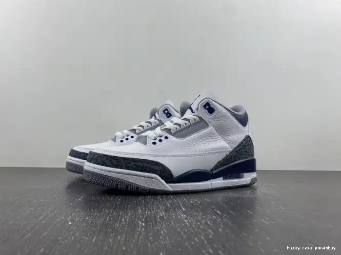 Husky Air Midnight Navy CT8532-140 Jordan 3 0413